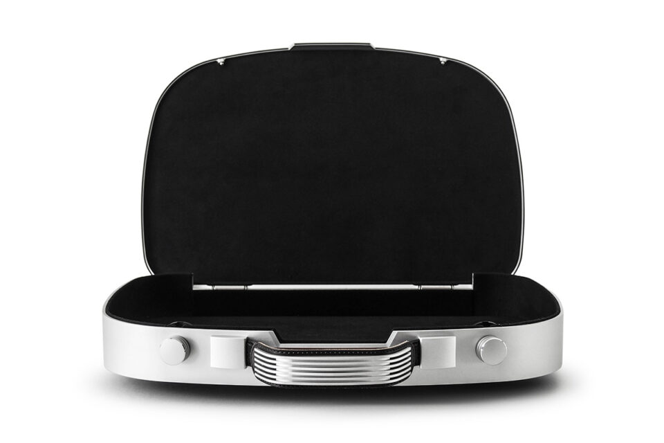 BLAU 高級ブリーフケース