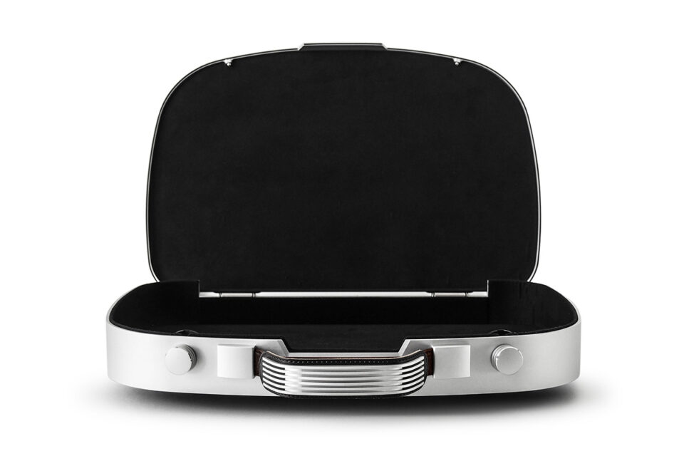 BLAU 高級ブリーフケース