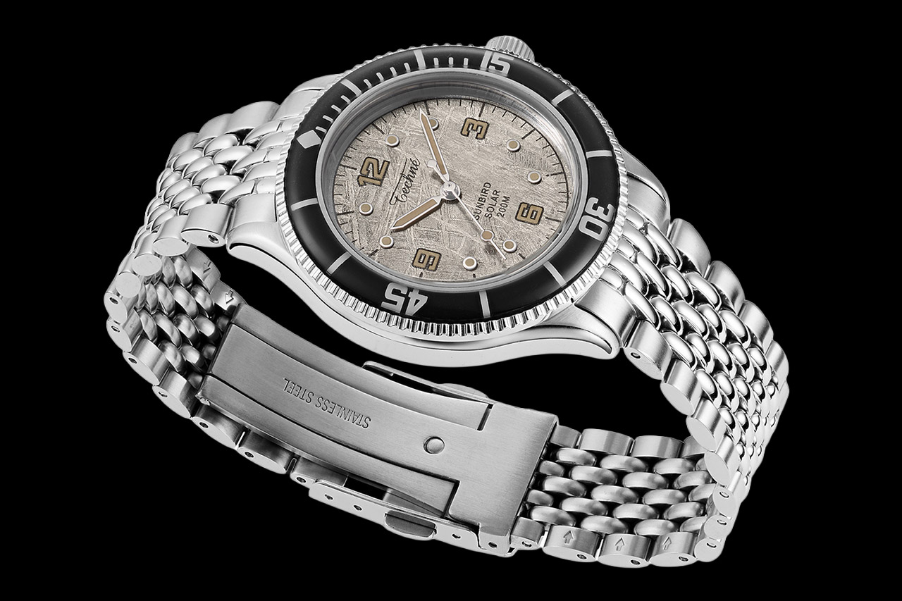 Techne Marine Offshore Divers Watch frontside